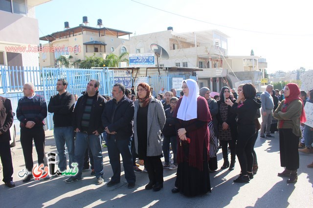 فيديو: رئيس البلدية في المسيرة التضامنية مع الاستاذ طارق ورسالة الى الشرطة  تحصيلكم وانجازاتكم في السنوات الاخيرة صفر   